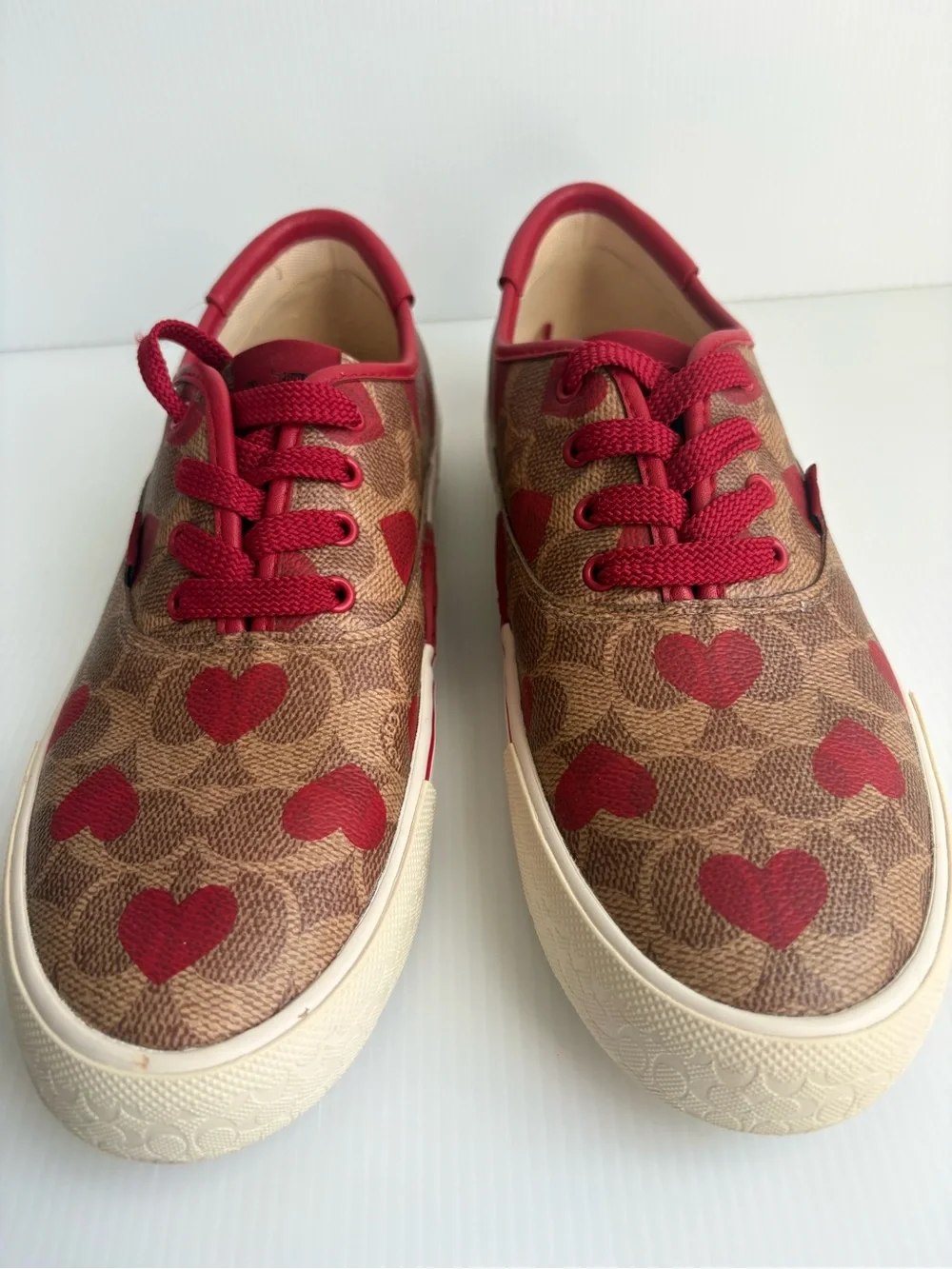 Coach City sole Skate Sneakers Coated Canvas Sz 8.5 B Electric Red Heart EUC